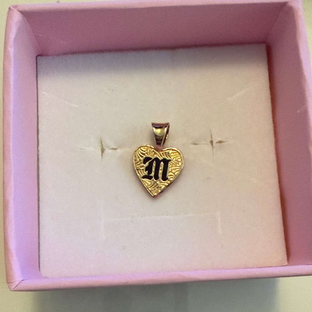 Royal Hawaiian heritage pendant M
